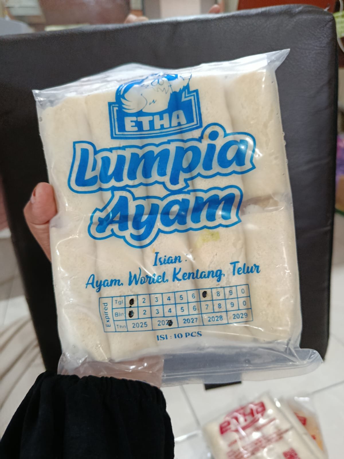 Etha Lumpia Ayam